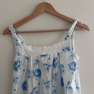 Vintage Floral Blue and White Sleeveless Dress/Nightgown